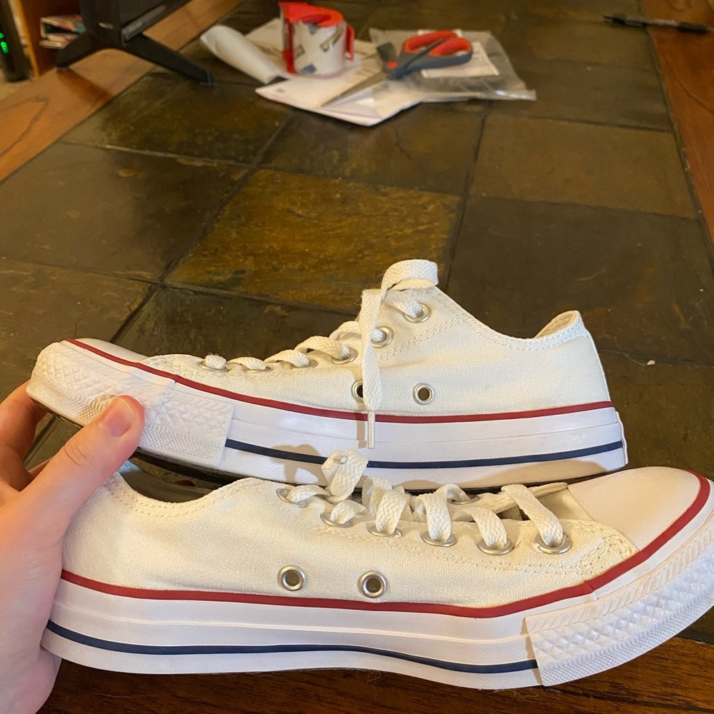 Converse Chuck Taylor All Star Low Top White Sneakers size 7 - Picture 3 of 11